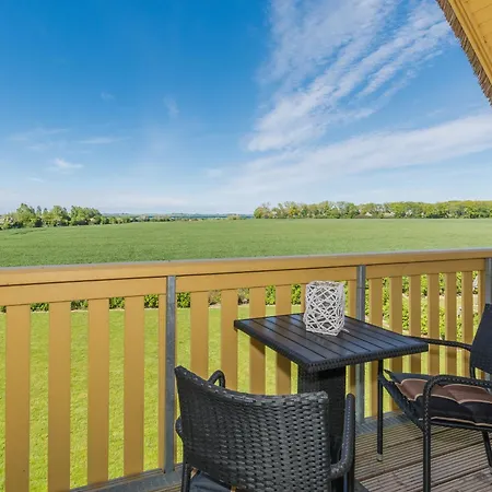 Fruehling Am Mit Ostseeblick, Kamin Und Sauna Nur 500 M Vom Entfernt Semesterbostad Zierow