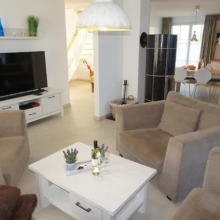 Winterzeit Am Meer Mit Ostseeblick, Kamin Und Sauna Nur 500 M Vom Strand Entfernt * Zierow